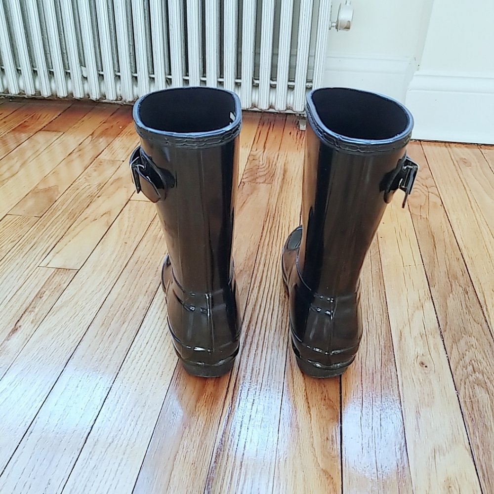 Hunter Women's Dark Blue Short Rain Boots - Picture 3 of 5